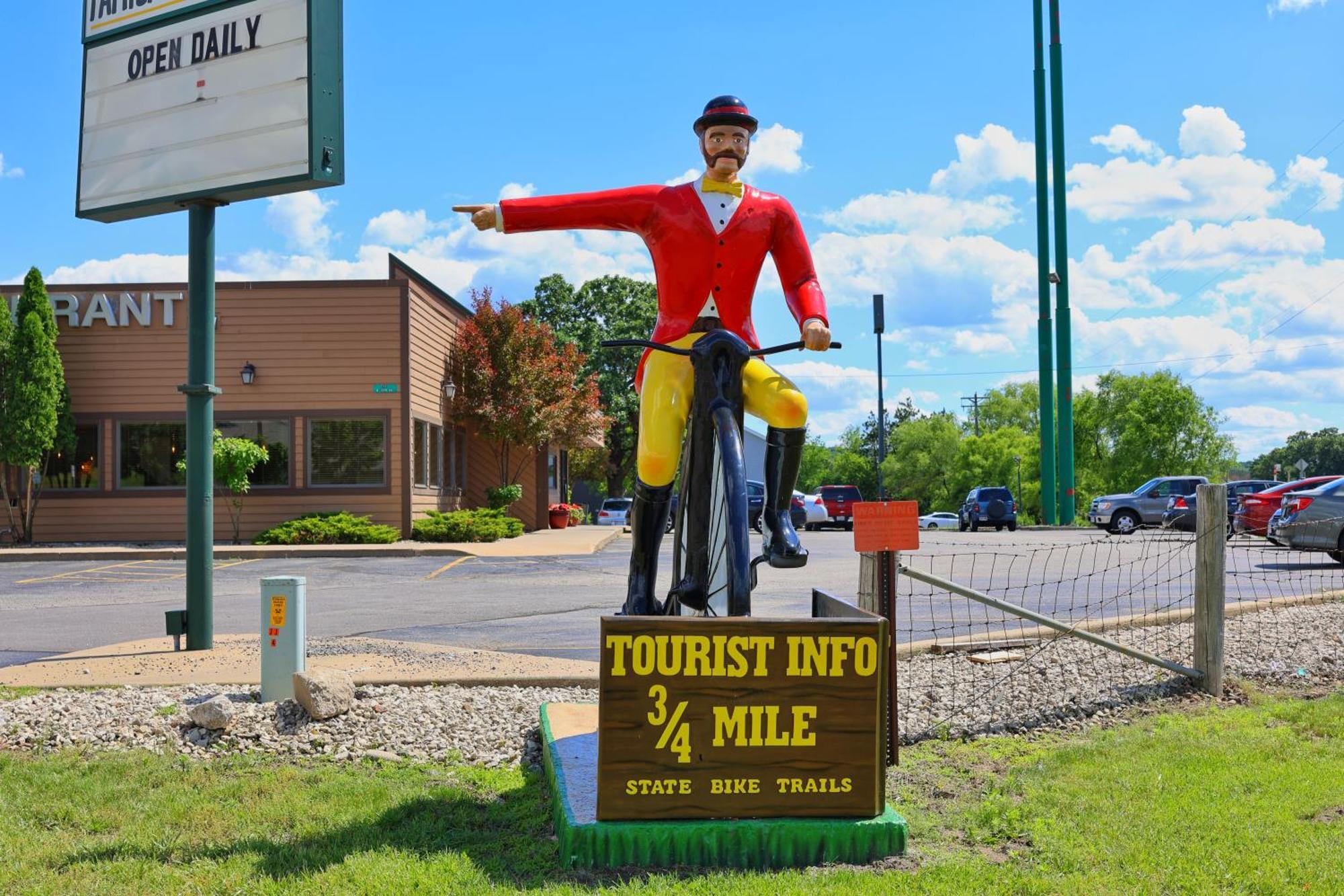 Country Inn & Suites By Radisson, Sparta, Wi Luaran gambar