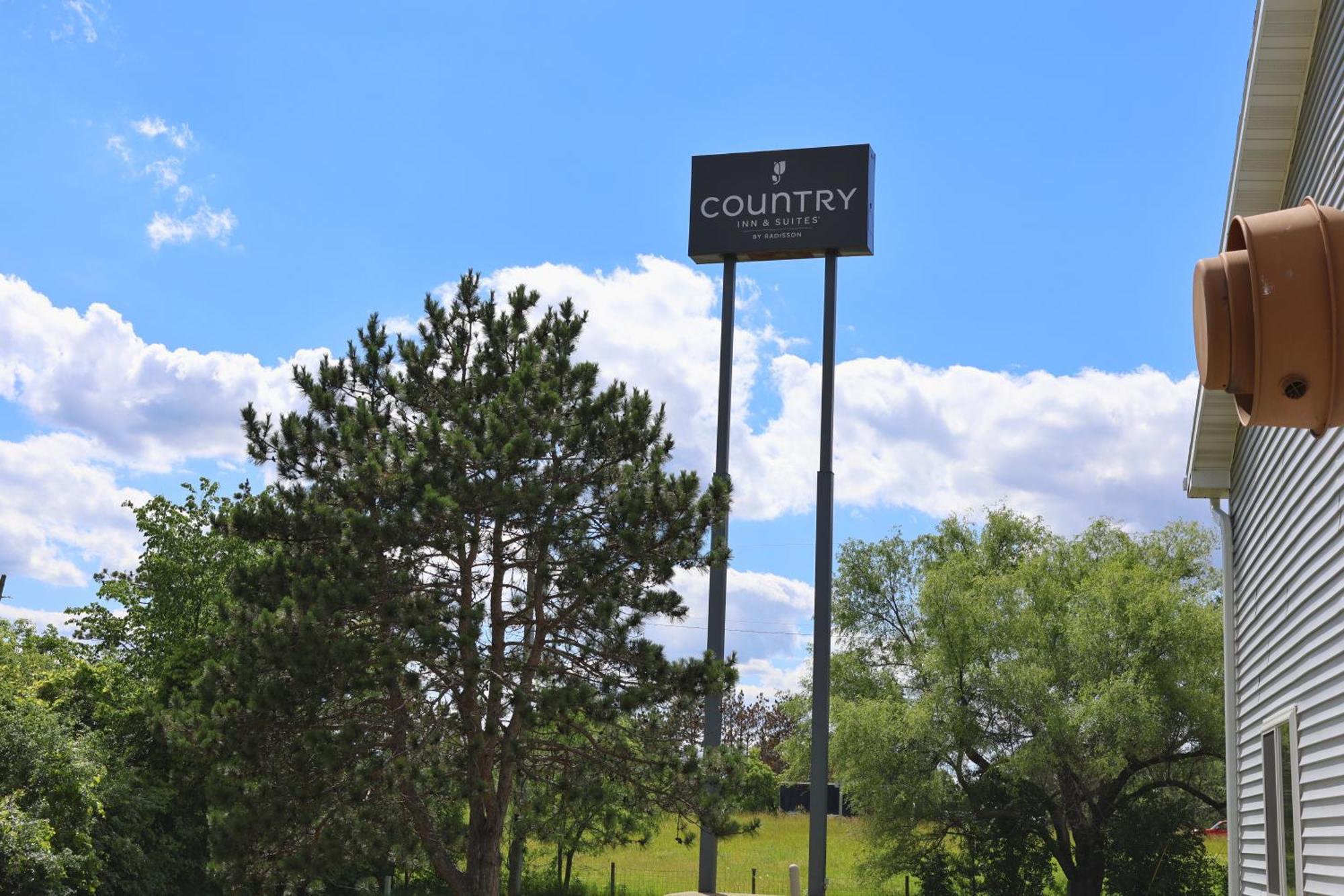 Country Inn & Suites By Radisson, Sparta, Wi Luaran gambar