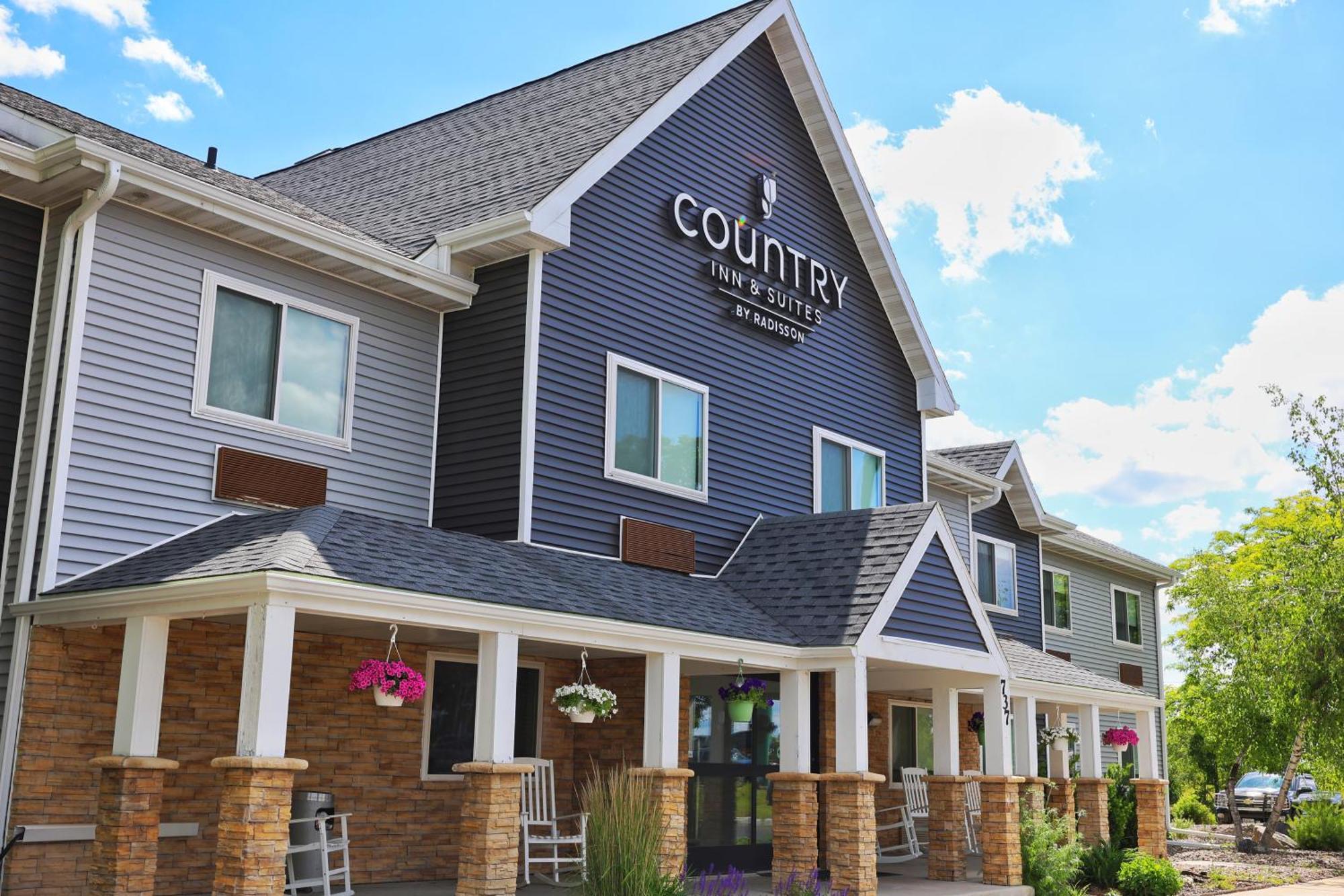 Country Inn & Suites By Radisson, Sparta, Wi Luaran gambar